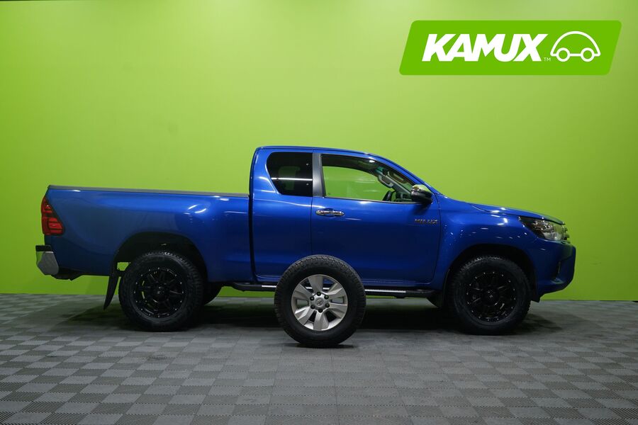 Toyota Hilux vaihtoauto