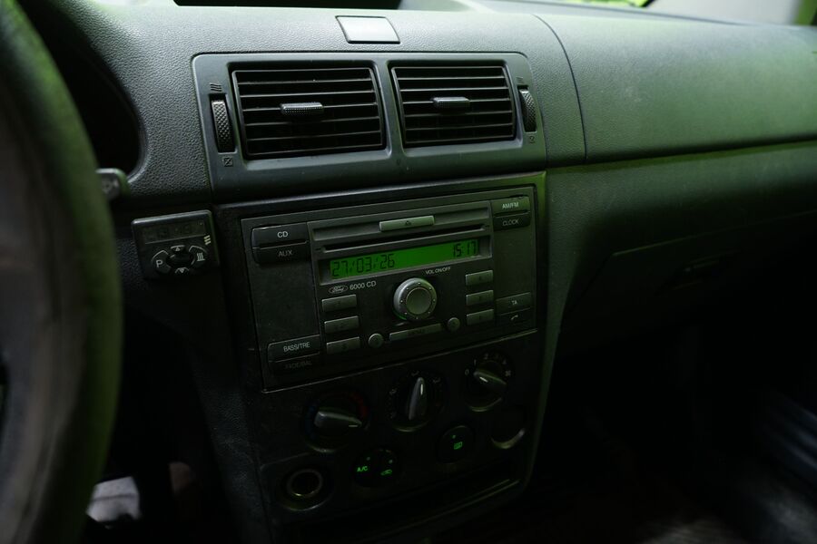 Ford Transit Connect vaihtoauto