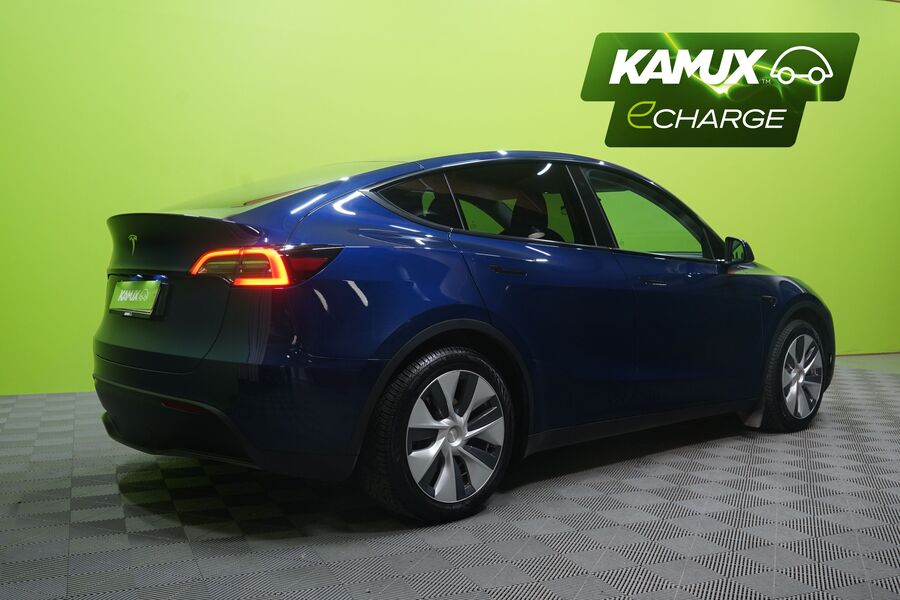 Tesla Model Y vaihtoauto