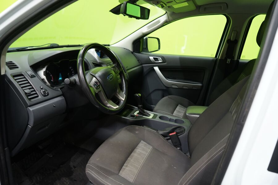 Ford Ranger vaihtoauto