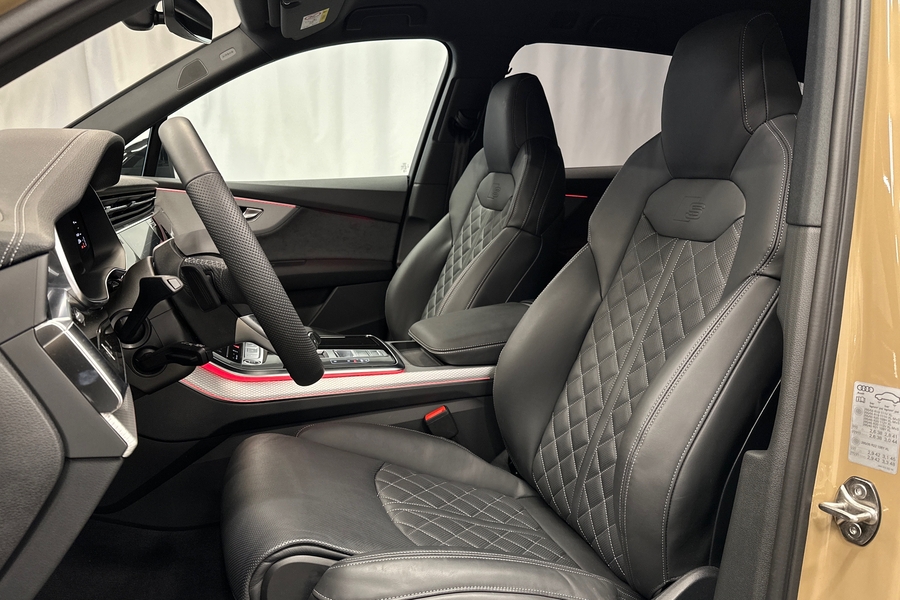 Audi Q7 vaihtoauto