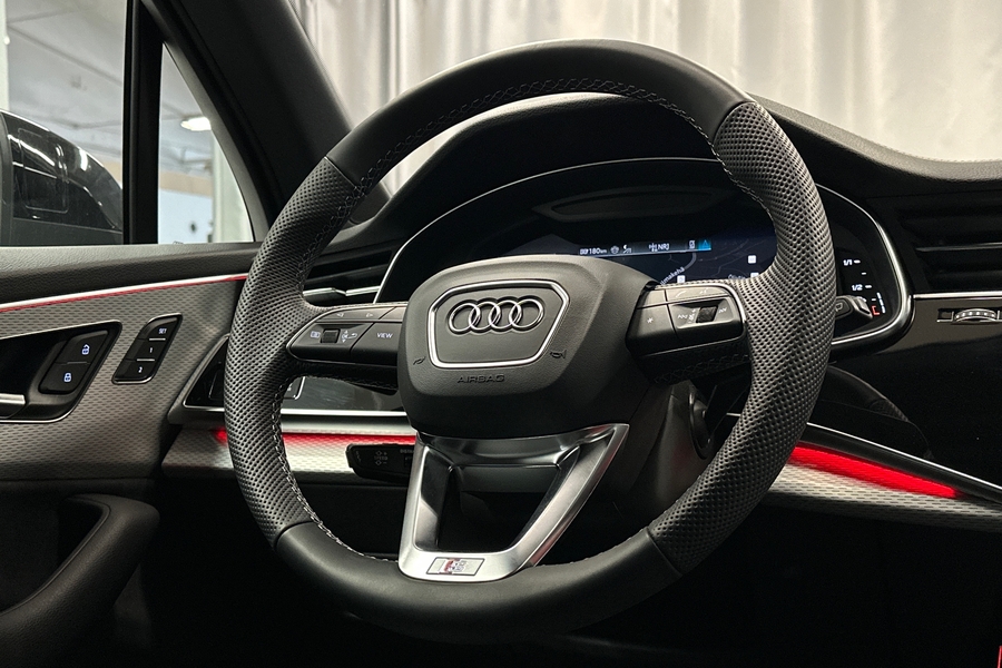 Audi Q7 vaihtoauto