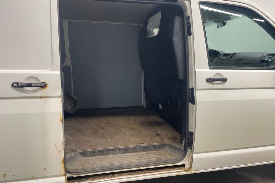 Volkswagen Transporter vaihtoauto