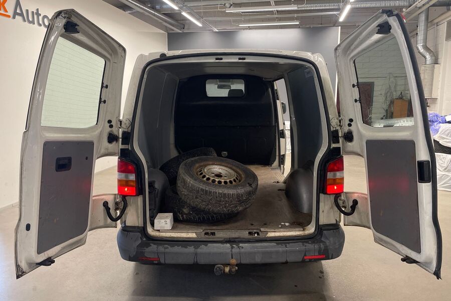 Volkswagen Transporter vaihtoauto