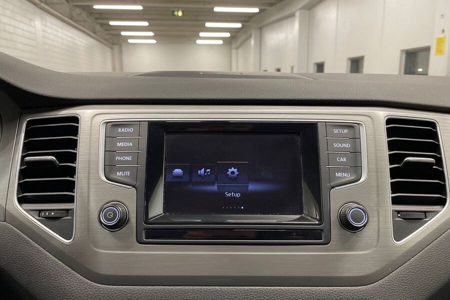 Volkswagen Golf Sportsvan vaihtoauto