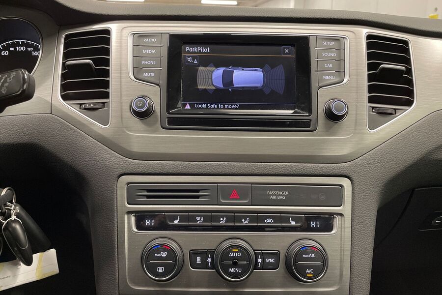 Volkswagen Golf Sportsvan vaihtoauto