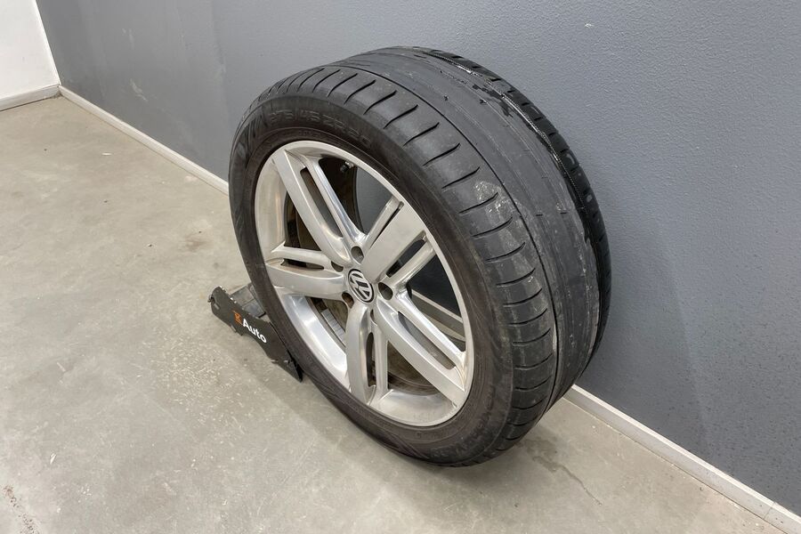 Volkswagen Touareg vaihtoauto