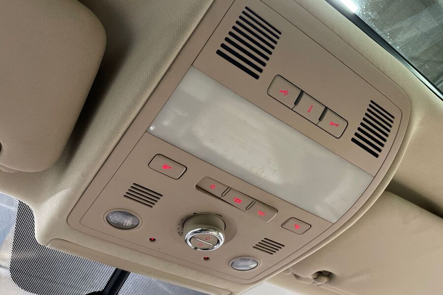 Volkswagen Touareg vaihtoauto