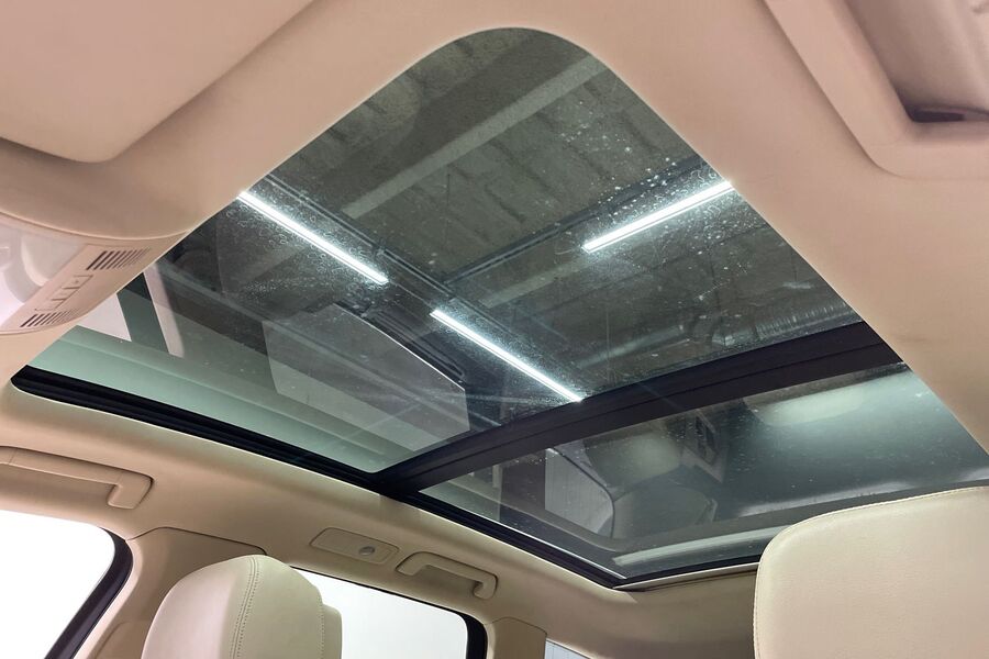 Volkswagen Touareg vaihtoauto