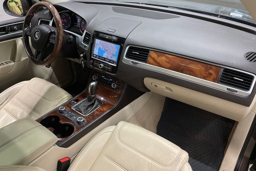 Volkswagen Touareg vaihtoauto