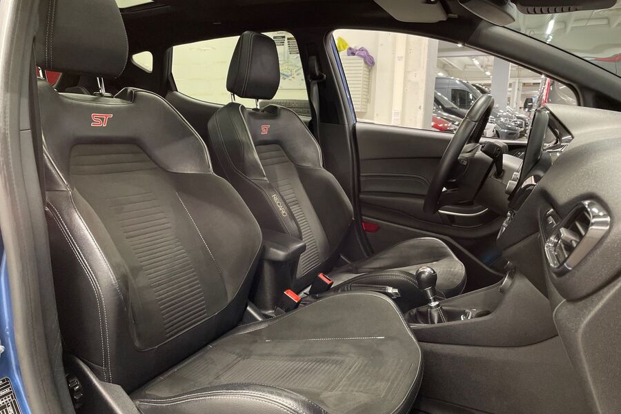 Ford Fiesta vaihtoauto