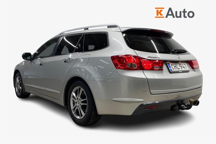 Honda Accord vaihtoauto