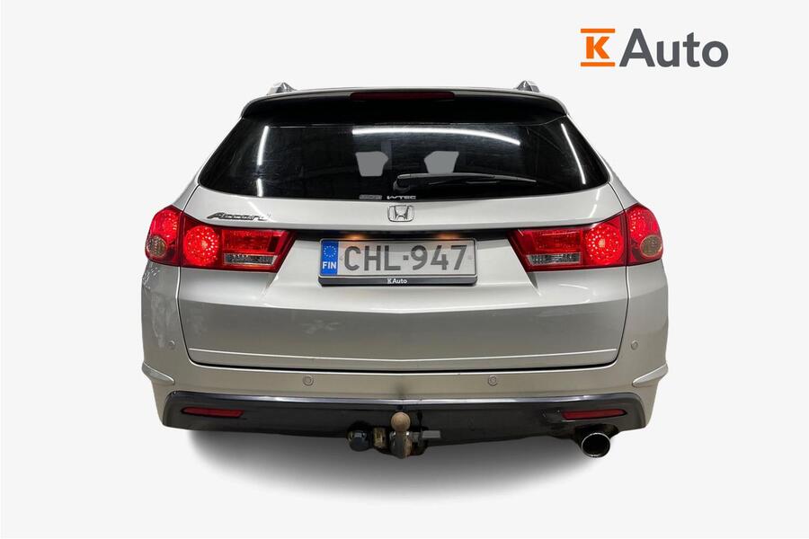 Honda Accord vaihtoauto