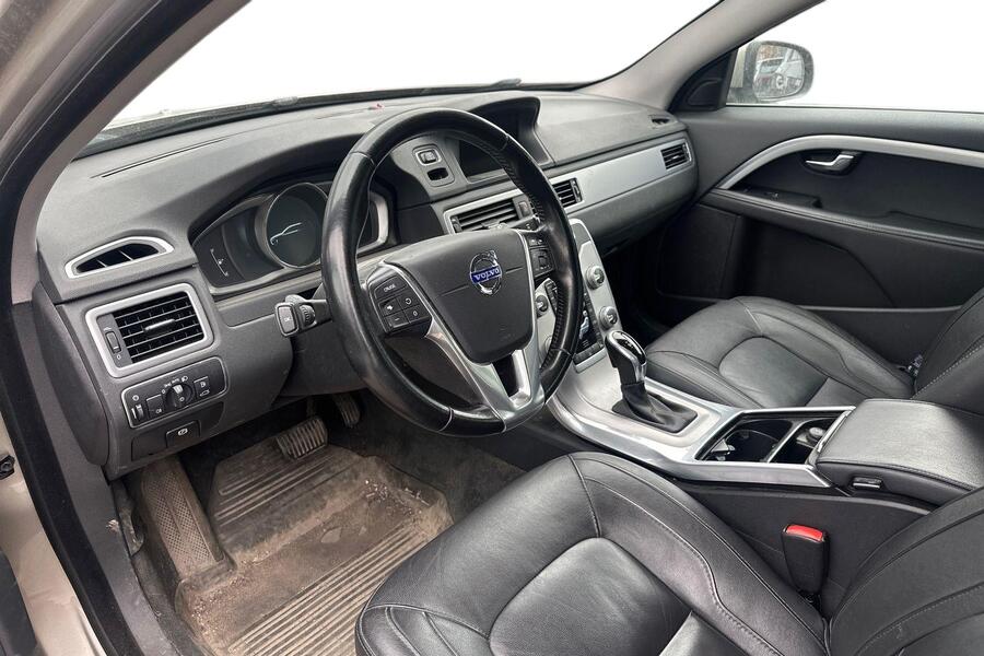 Volvo V70 vaihtoauto