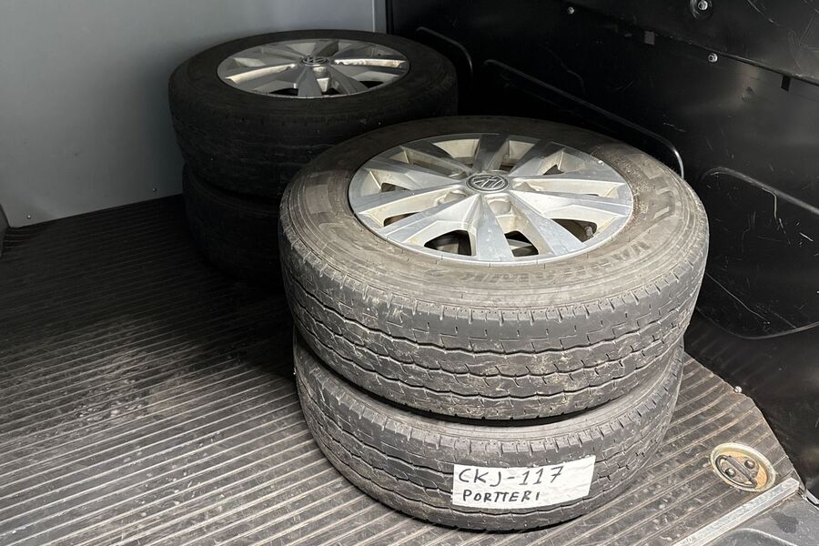 Volkswagen Transporter vaihtoauto