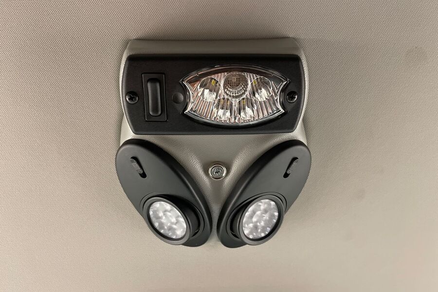 Volkswagen Caravelle vaihtoauto