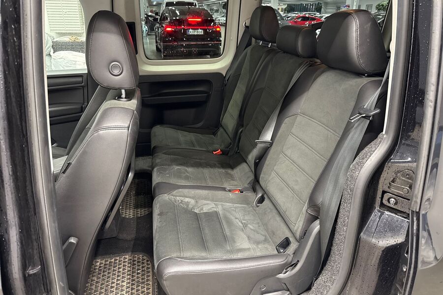 Volkswagen Caddy Maxi vaihtoauto