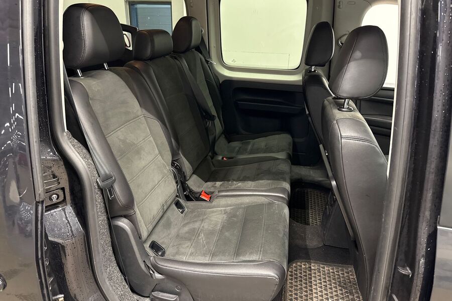 Volkswagen Caddy Maxi vaihtoauto