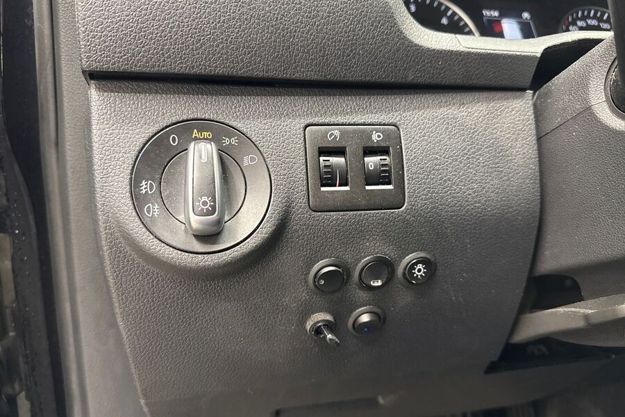 Volkswagen Caddy Maxi vaihtoauto