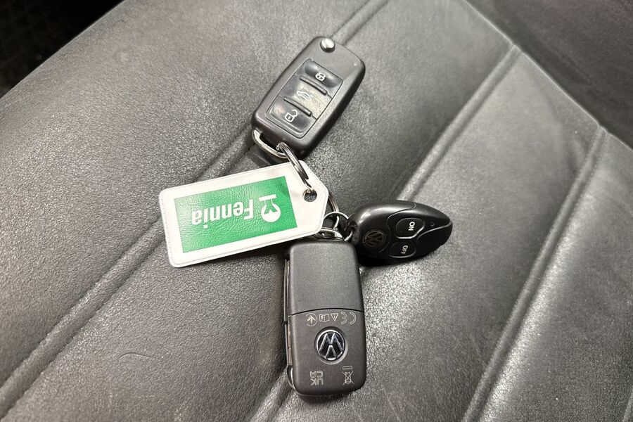 Volkswagen Caddy Maxi vaihtoauto