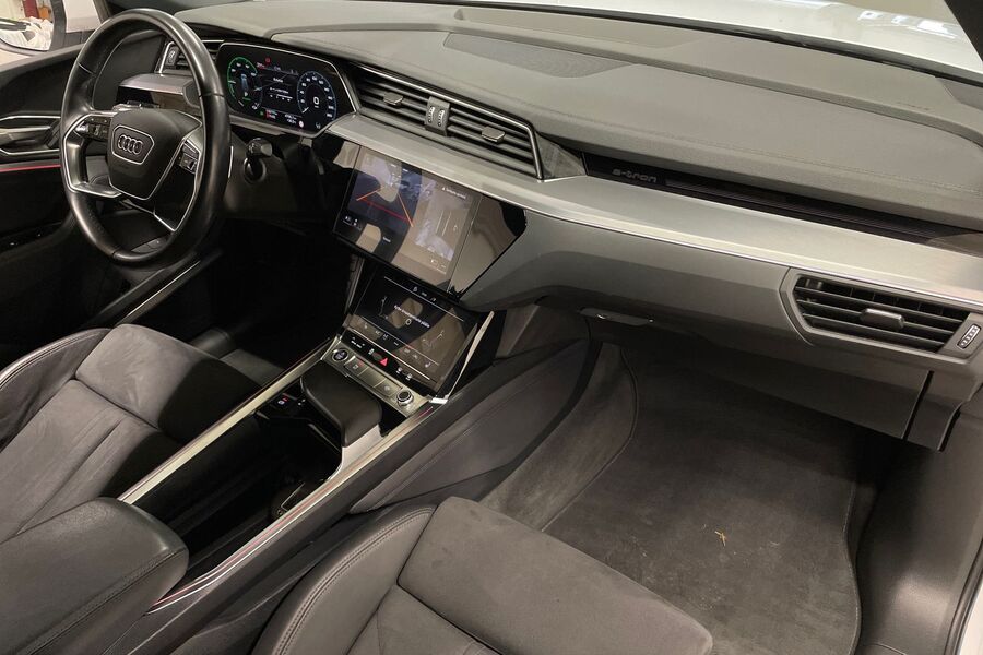 Audi e-tron vaihtoauto