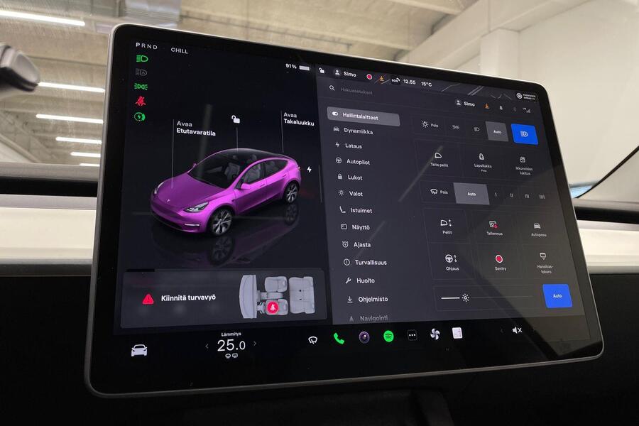 Tesla Model Y vaihtoauto
