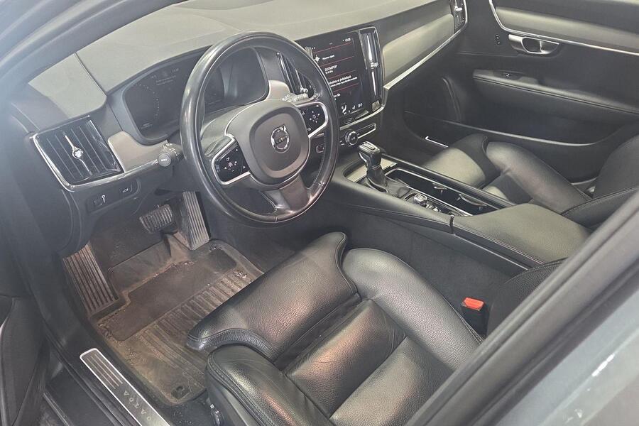 Volvo V90 Cross Country vaihtoauto