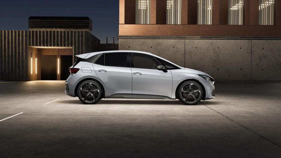 Cupra Born vaihtoauto