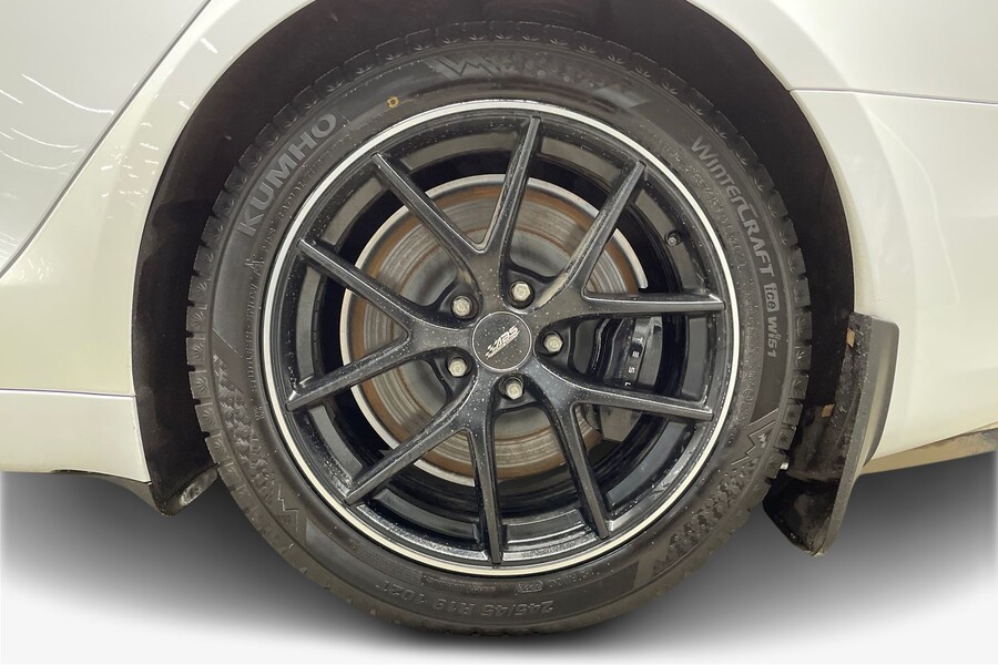 Tesla Model S vaihtoauto