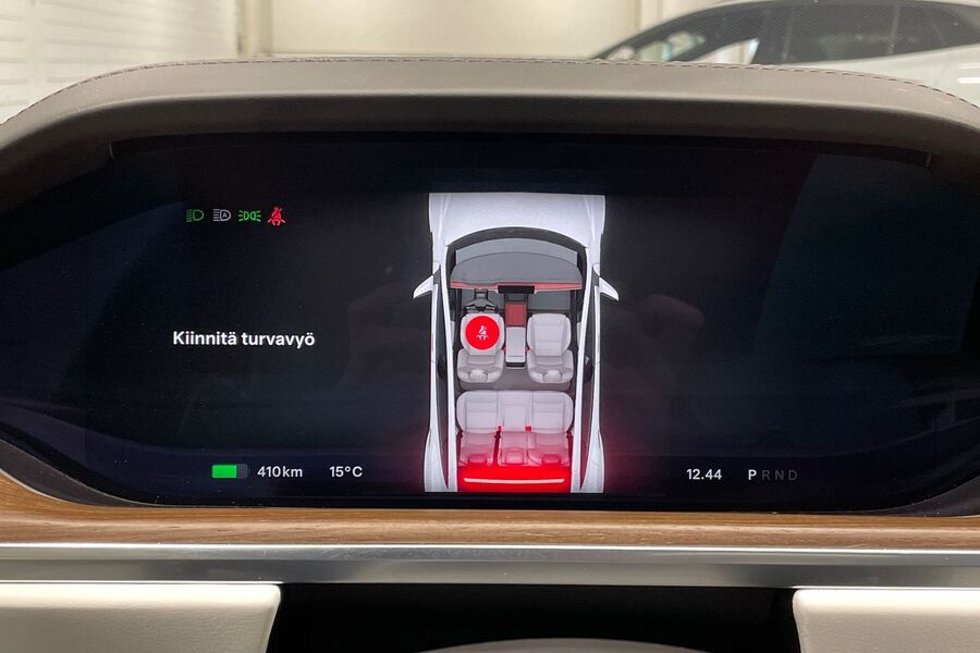 Tesla Model S vaihtoauto