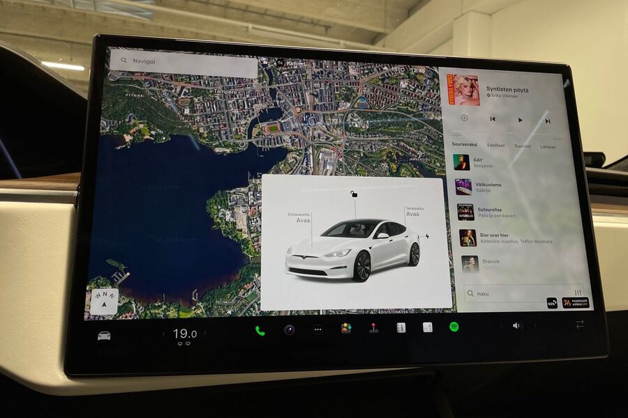 Tesla Model S vaihtoauto