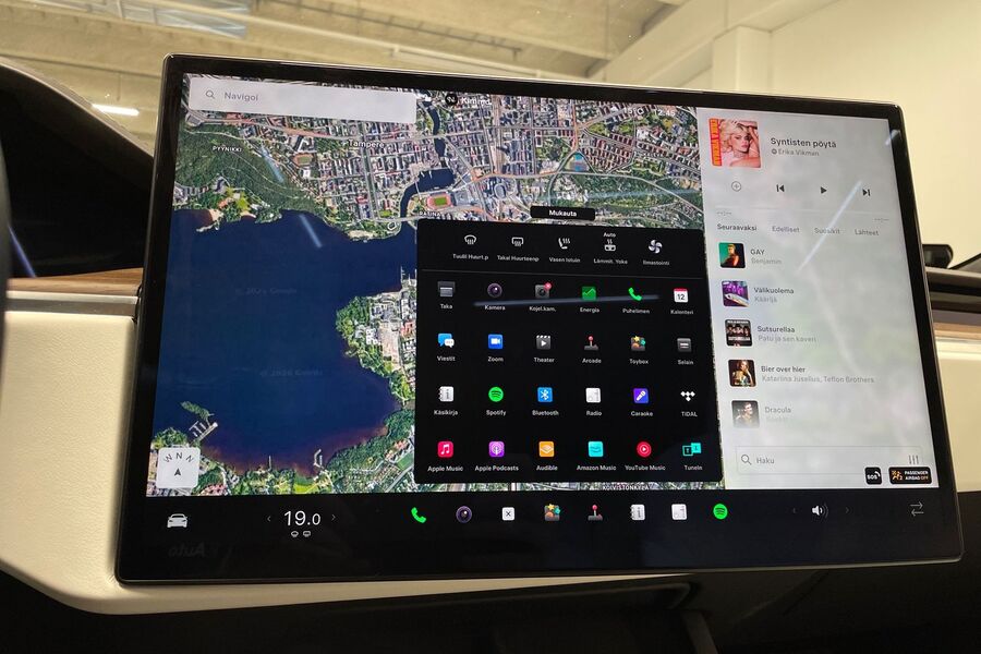 Tesla Model S vaihtoauto