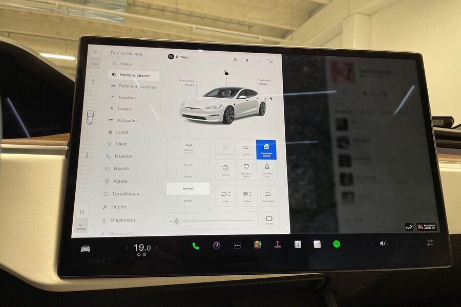 Tesla Model S vaihtoauto