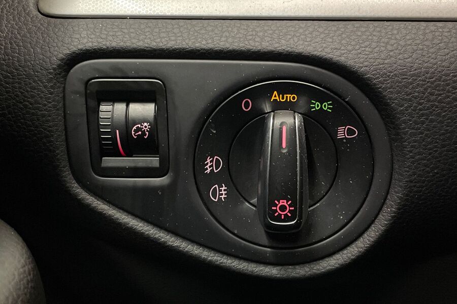 SEAT Alhambra vaihtoauto