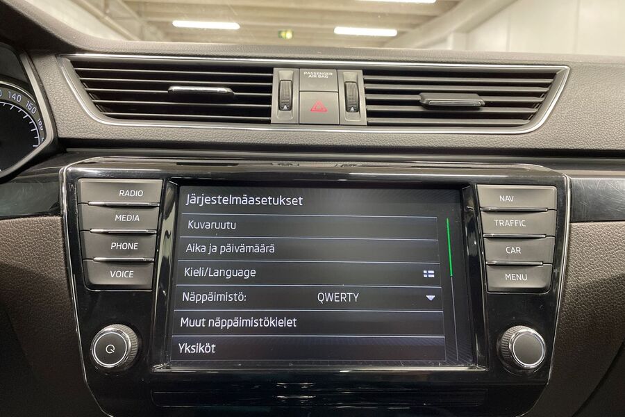 Skoda Superb vaihtoauto