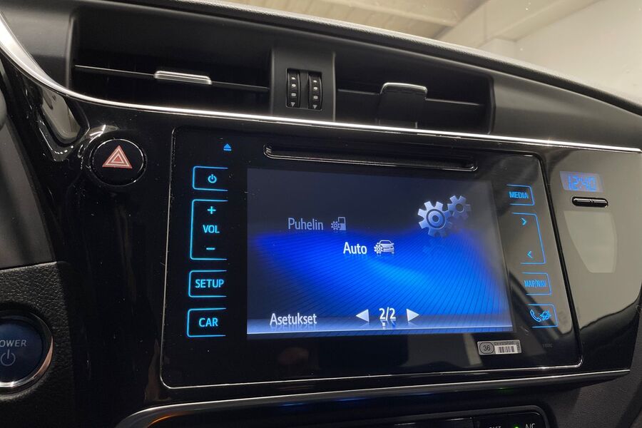 Toyota Auris vaihtoauto