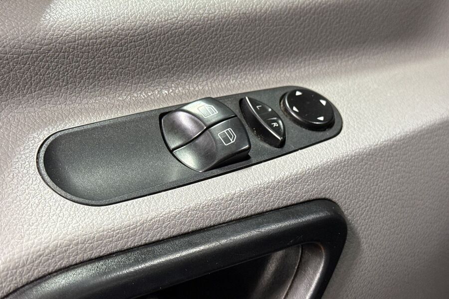 Mercedes-Benz Sprinter vaihtoauto