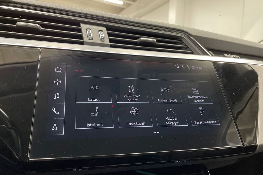 Audi Q8 e-tron vaihtoauto