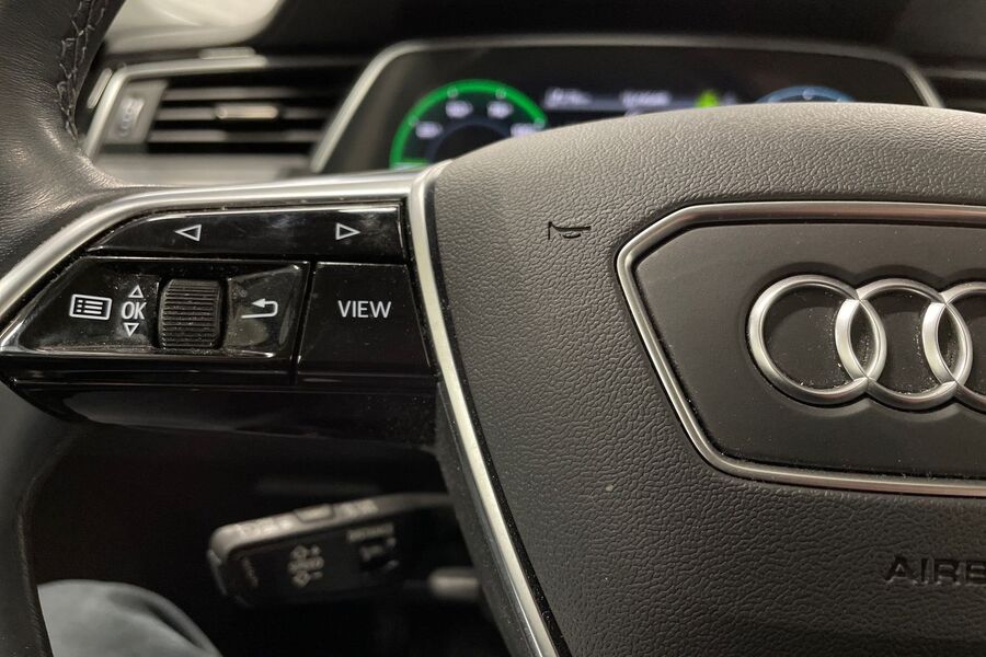 Audi Q8 e-tron vaihtoauto