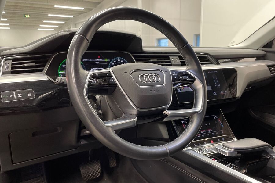 Audi Q8 e-tron vaihtoauto