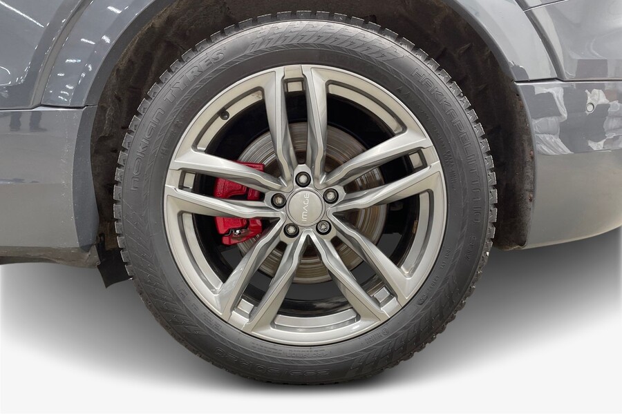 Audi Q8 e-tron vaihtoauto