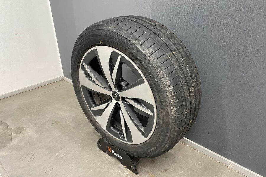 Audi Q8 e-tron vaihtoauto