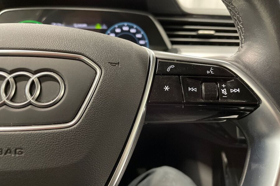 Audi Q8 e-tron vaihtoauto