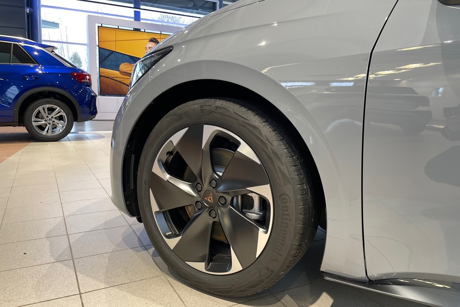 Cupra Born vaihtoauto