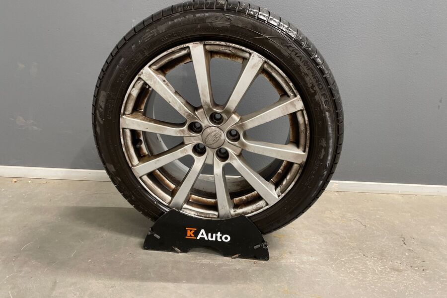 Subaru Legacy vaihtoauto