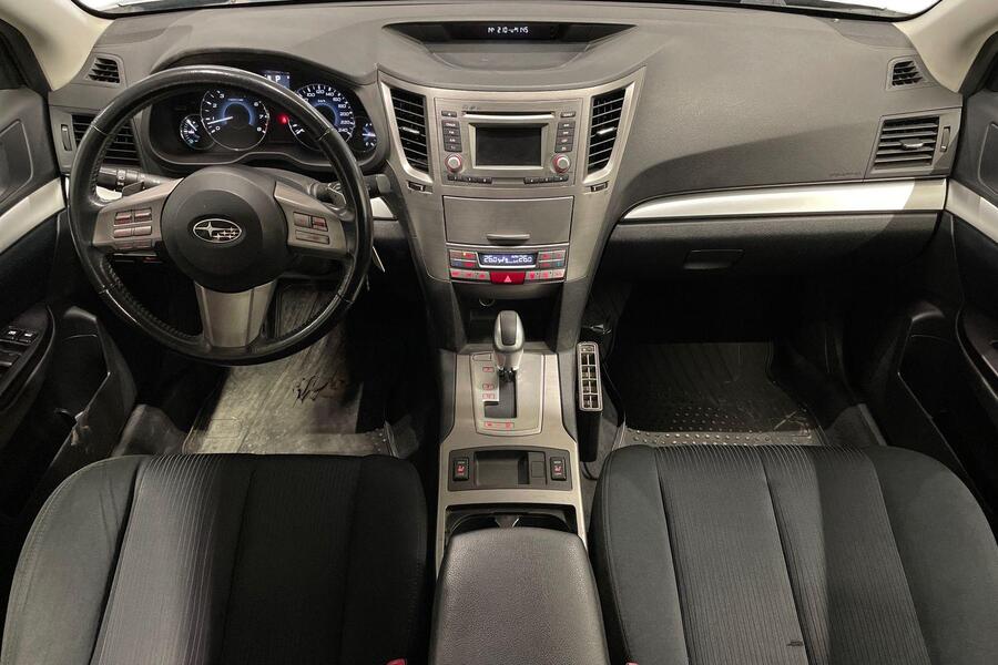 Subaru Legacy vaihtoauto