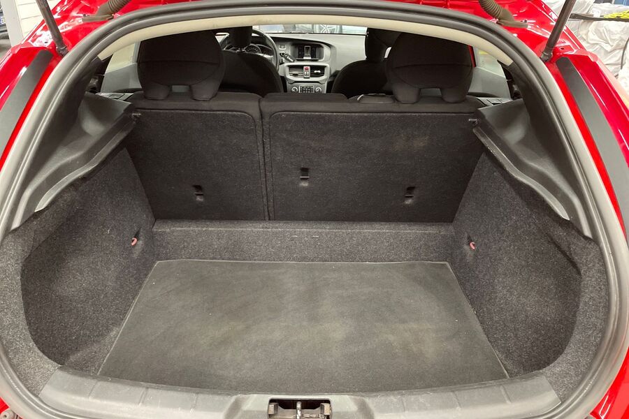 Volvo V40 vaihtoauto