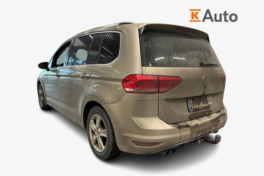 Volkswagen Touran vaihtoauto