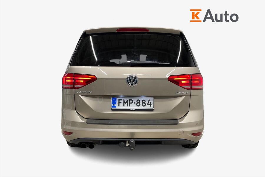 Volkswagen Touran vaihtoauto