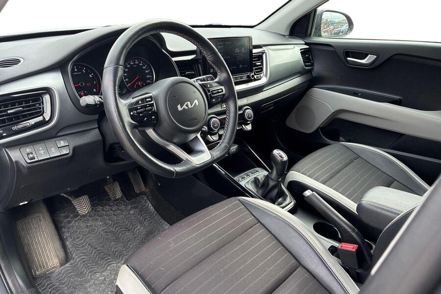 Kia Stonic vaihtoauto